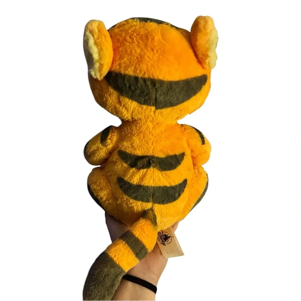Authentic Disney Parks Winnie the Pooh Tigger‎ Plush